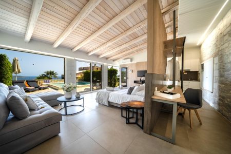Lycea Suite