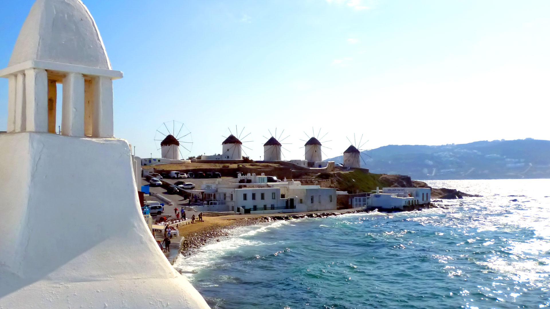 Mykonos luxury suites: 4 amenities-Vivestia | Risk-Free Villas, Hotels and Cruises in VR