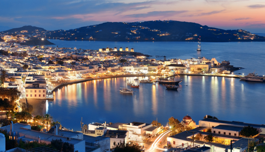 luxury villas for rent in mykonos: 4 reasons to choose it-vivestia | risk-free villas, hotels and cruises in vr