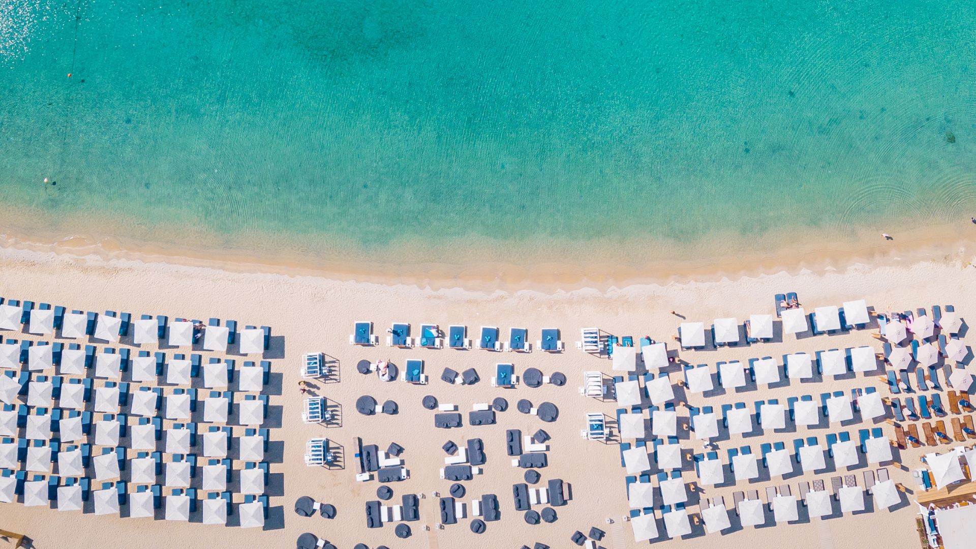 5 Reasons Why Staying at a Villa hotel Mykonos-Vivestia | Risk-Free Villas, Hotels and Cruises in VR