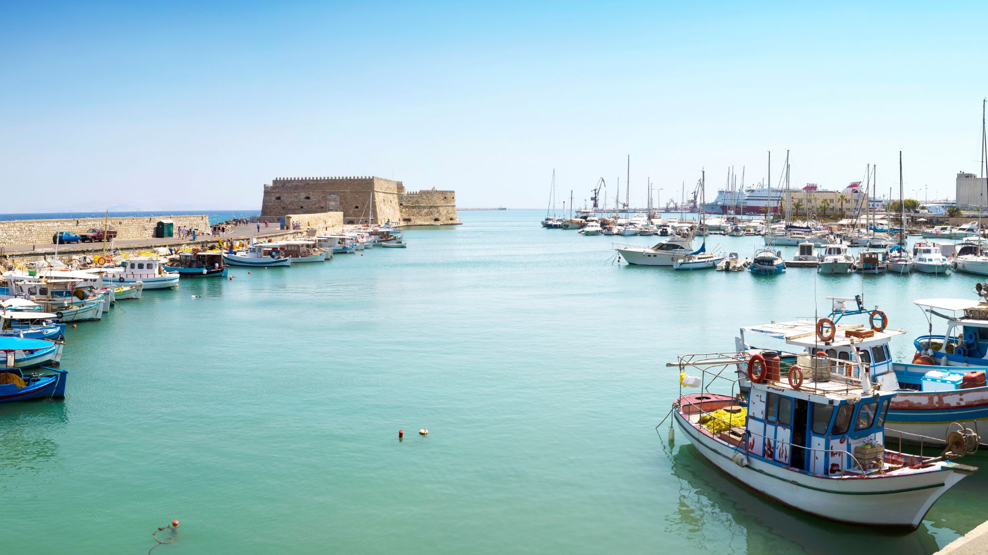 Villas with pool Crete: Unwind in Paradise-Vivestia | Risk-Free Villas, Hotels and Cruises in VR
