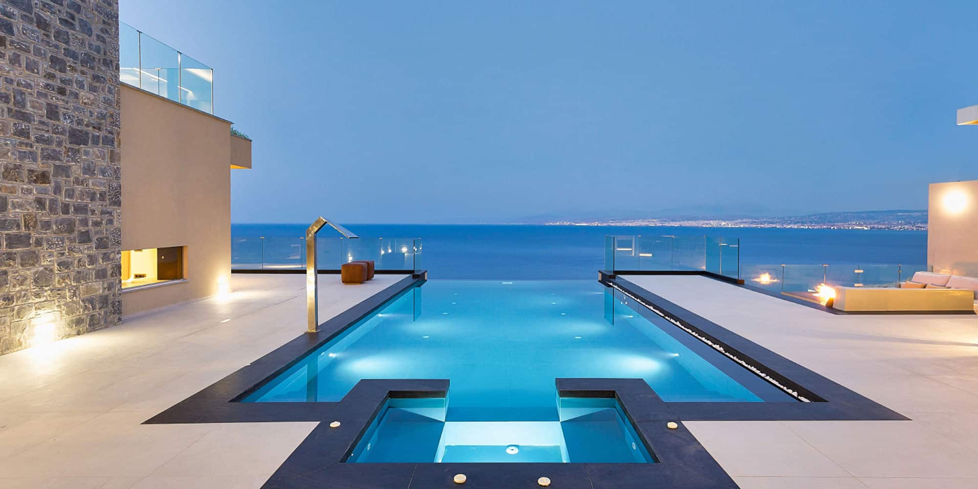 3D Virtual Tour: The Art of Exploration-Vivestia | Risk-Free Villas, Hotels and Cruises in VR